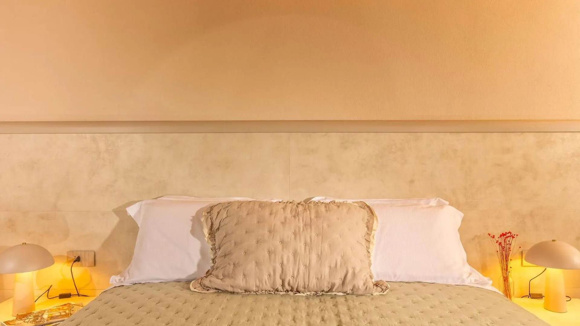 Palazzo Falcinelli Luxury Room In Montepulciano Center With Air Conditioning And Elevator إيطاليا