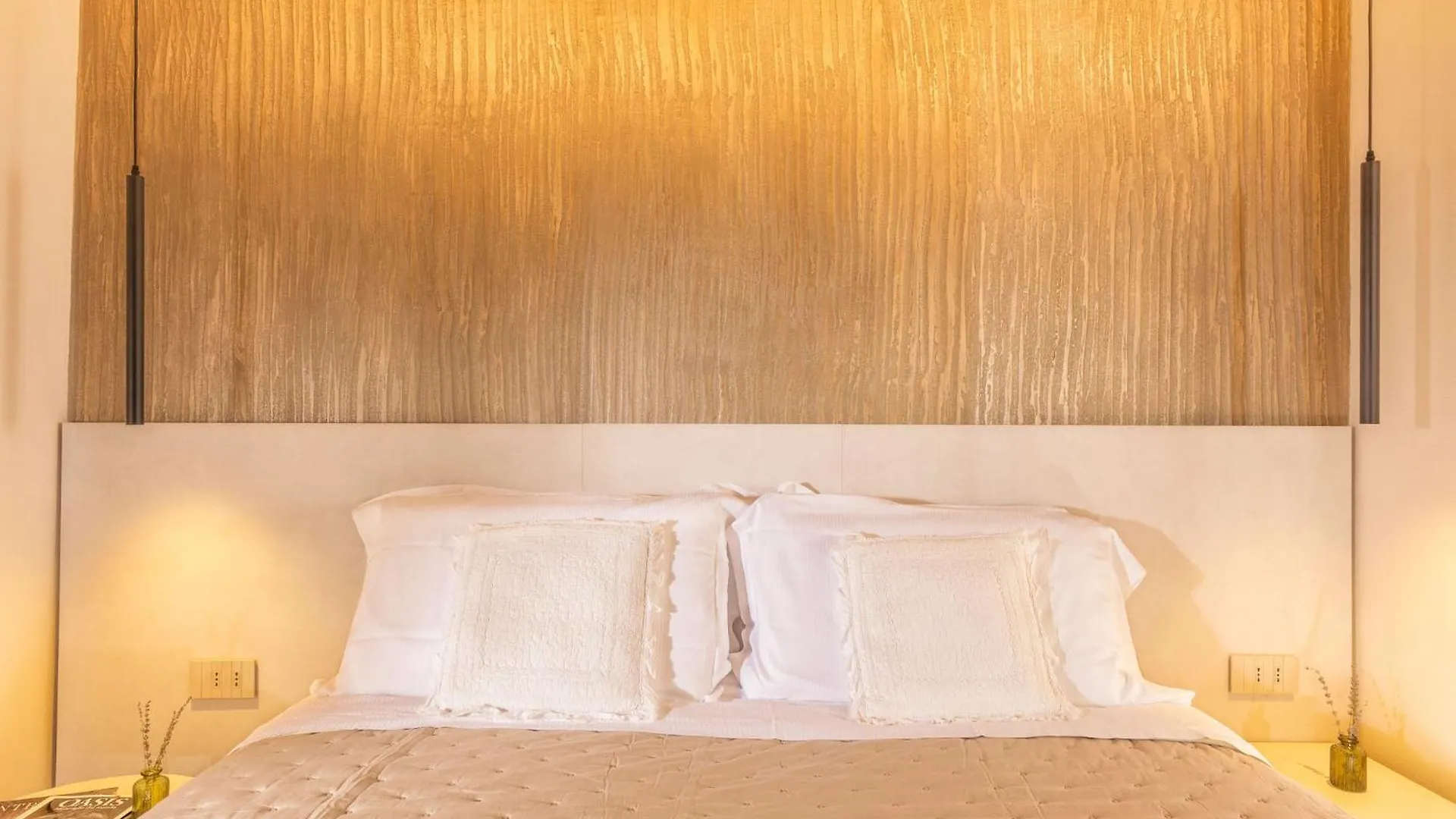 Palazzo Falcinelli Luxury Room In Montepulciano Center With Air Conditioning And Elevator