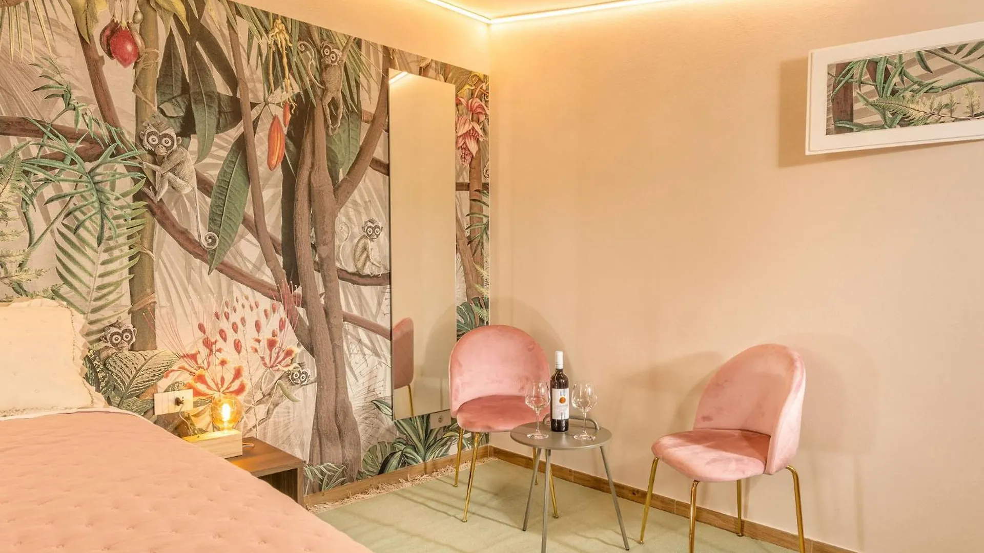 Palazzo Falcinelli Luxury Room In Montepulciano Center With Air Conditioning And Elevator